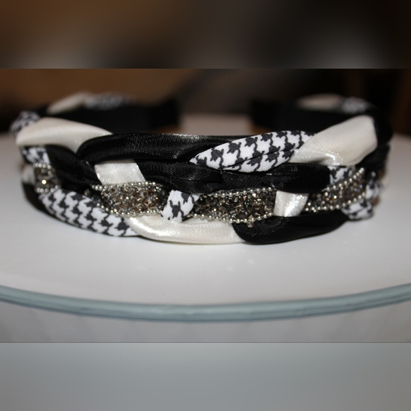 Glam Noir Braided Headband - Picture 2 of 3